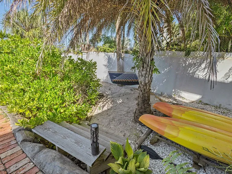 3208 Bay Dr #ID1591526P — Photo 48