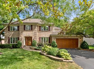 1726 Greene Ridge Dr, Naperville, IL 60565