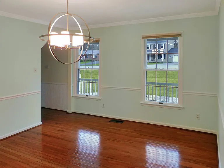 1332 Redwood Cir — Photo 10