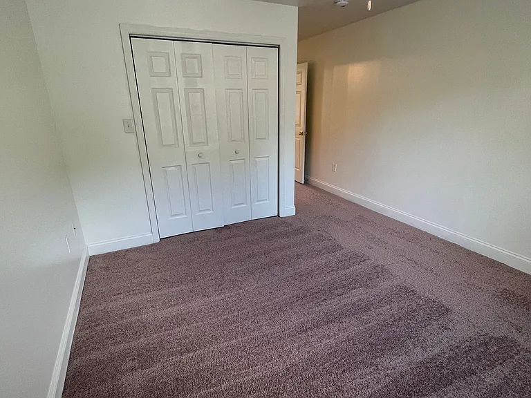 Mount Tabor Village — Photo 14