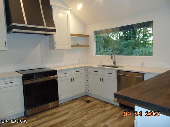 4th image of 127 Ridge Ln
