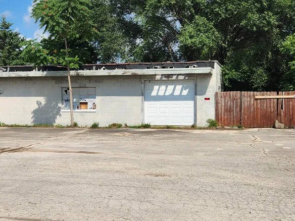 5419 Harriet Avenue (The Factory) - A, 5419 Harriet Ave, Loves Park, IL 61111