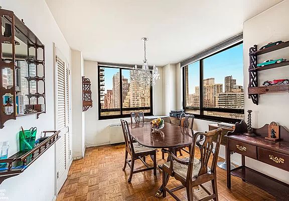 3rd image of 171 E 84th St APT 20C