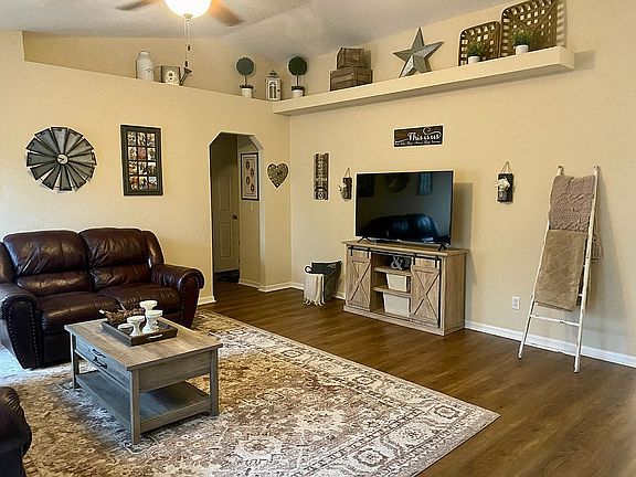 4th image of 9255 County Road 128d