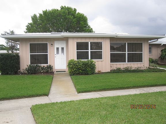 4th image of 3164 Village Green Dr #1116