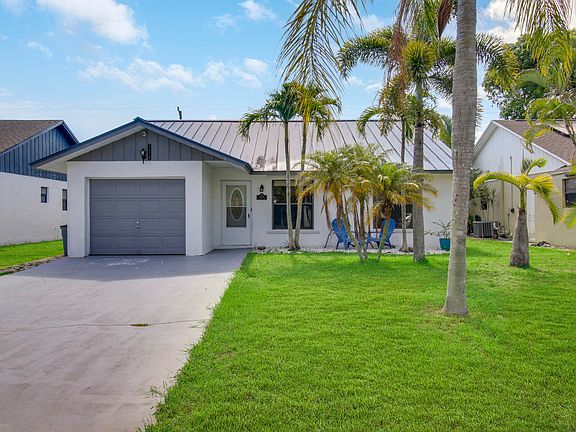 3rd image of 5929 SE Collins Avenue