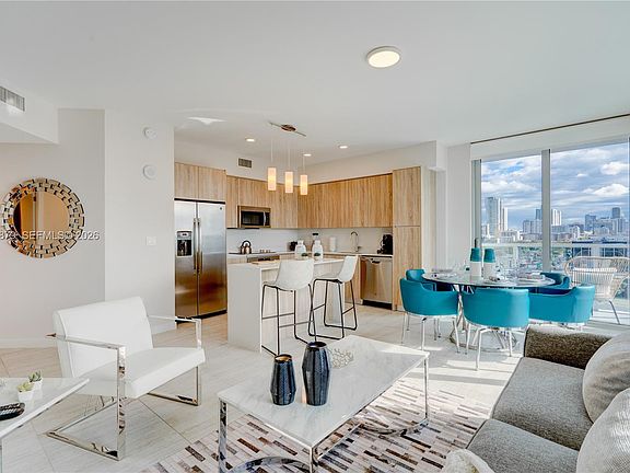 2nd image of 3900 Biscayne Blvd Unit S-902