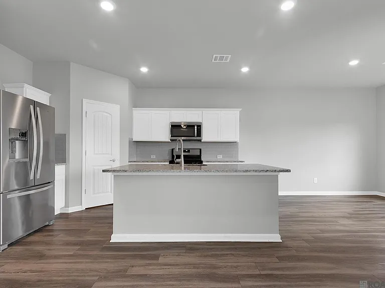 4719 Mendocino Way — Photo 5