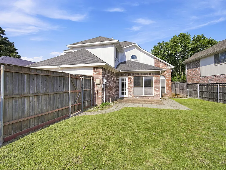 1813 Pendleton Rd — Photo 24