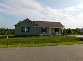 106 Cornfield Ln, Benson, NC 27504