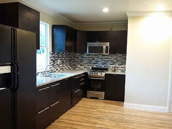 4th image of 1509 S Jefferson Ave
