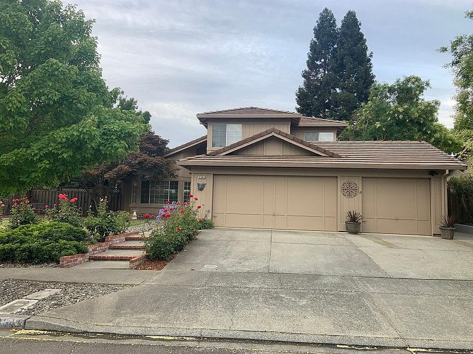 1st image of 3343 Brittany Cir