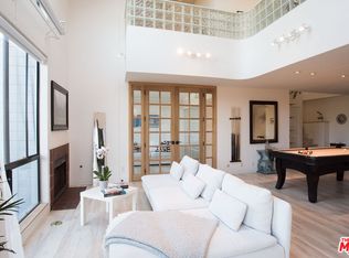 13331 Moorpark St APT 348, Sherman Oaks, CA 91423