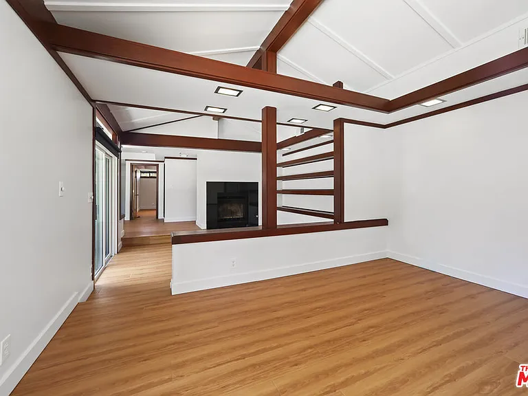 2672 Veteran Ave — Photo 20