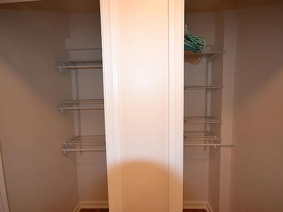 4th image of 9830 67th Ave APT 5X