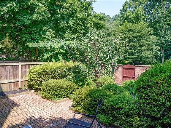 5th image of 9310 Clanbrook Ct