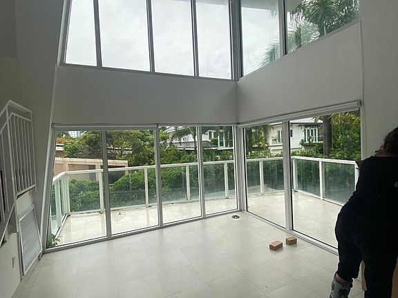 3rd image of 1650 Brickell Ave APT 107