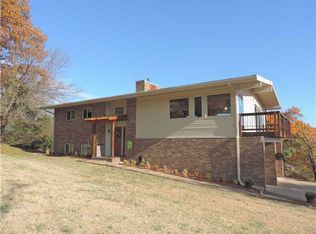 15412 Meadow Ln, Lowell, AR 72745