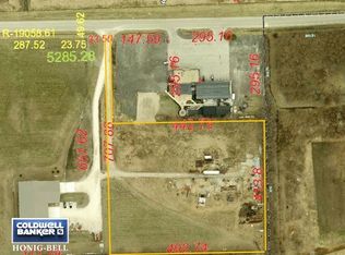 8415 E Pine Bluff Rd, Coal City, IL 60416