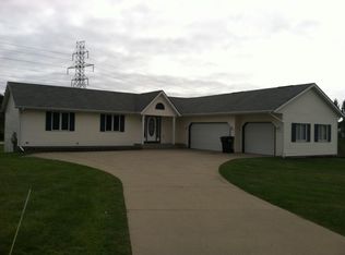 3694 Reynolds St, Kalamazoo, MI 49048