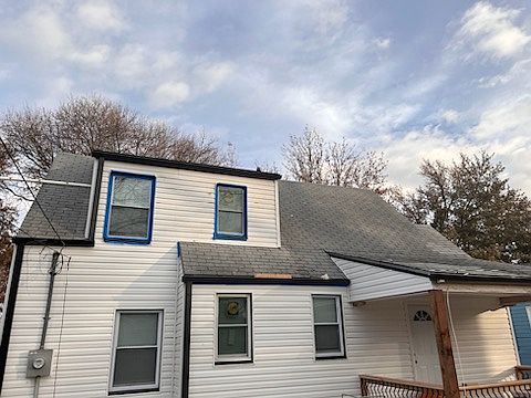 1st image of 1809 E 69th Ter