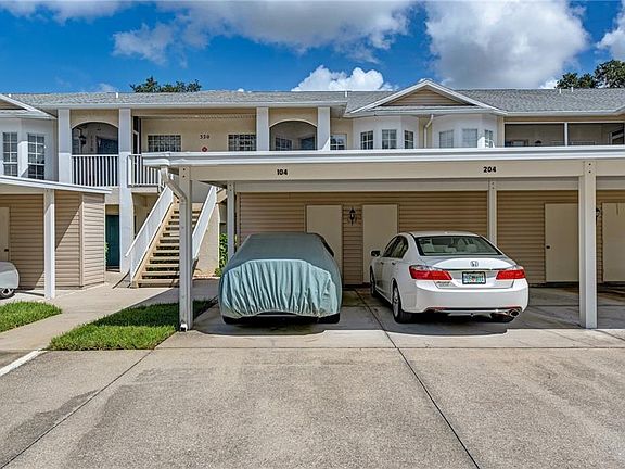 4th image of 320 Clearbrook Cir Unit 204