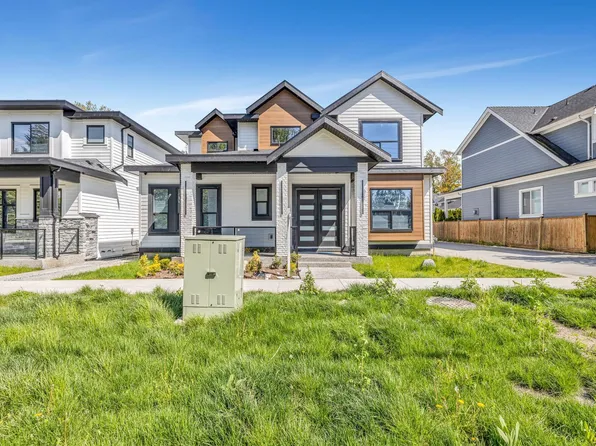 88 171st St, Surrey, BC V3Z 9P4