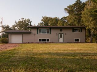 10646 Hay Creek Rd, Harris, MN 55032