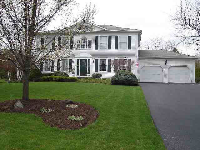2nd image of 306 TRINACRIA Court