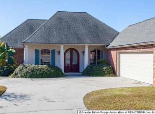 13216 Green Hill Ave, Baton Rouge, LA 70809