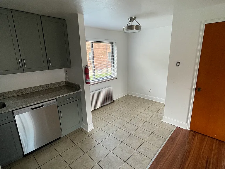 53 Parke St #2 — Photo 4