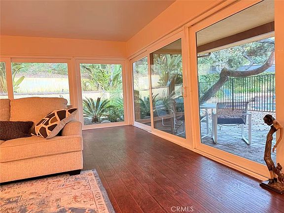 5th image of 2500 Benedict Canyon Dr