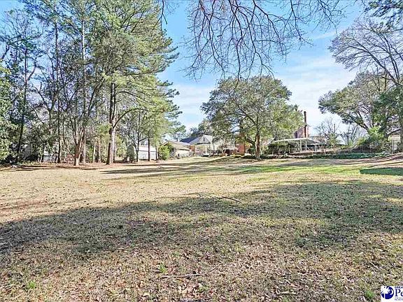 5th image of 306 W Main St