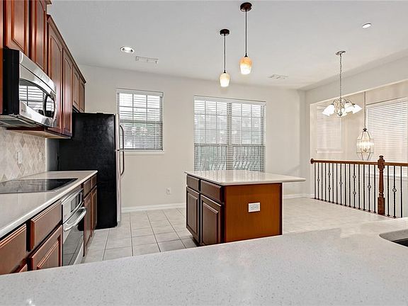 5th image of 2565 Jacobson Dr