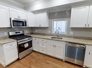 129 Pearl St #3, Somerville, MA 02145