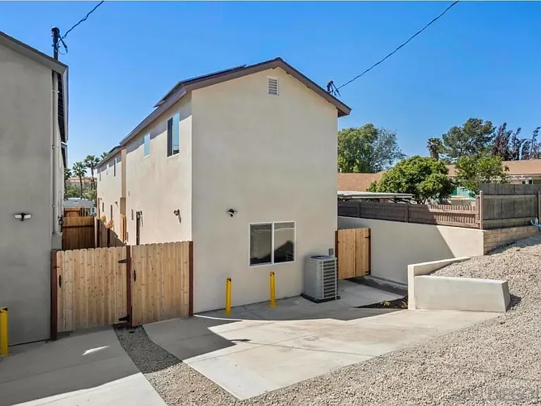 911 Concepcion Ave — Photo 20
