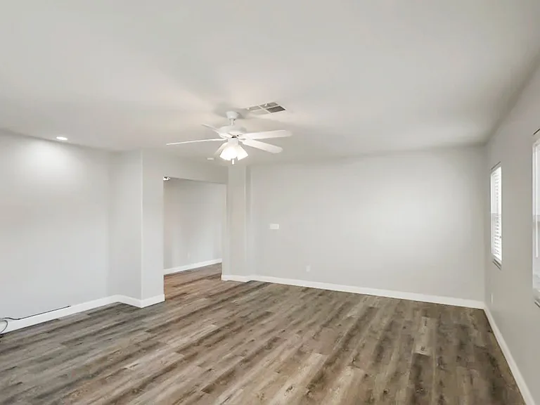 9585 Teton Diablo Ave — Photo 32