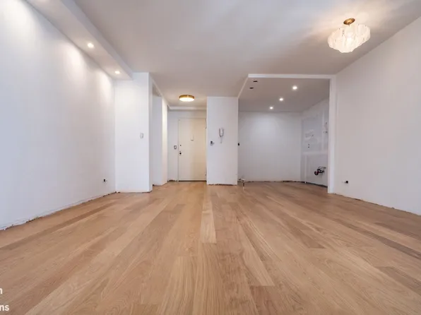 155 West 68th Street image 1 of 4