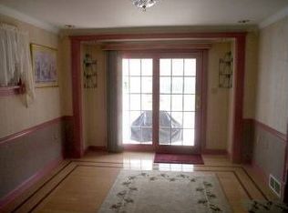 893 E 237th St, Euclid, OH 44123