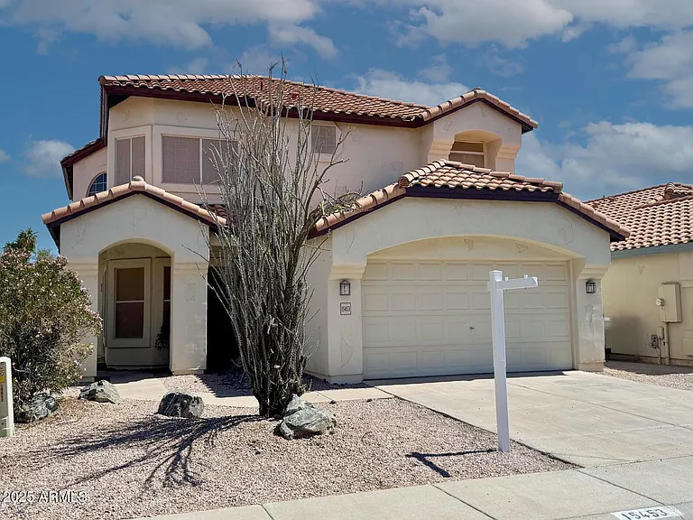 15453 S 44th Pl — Photo 1