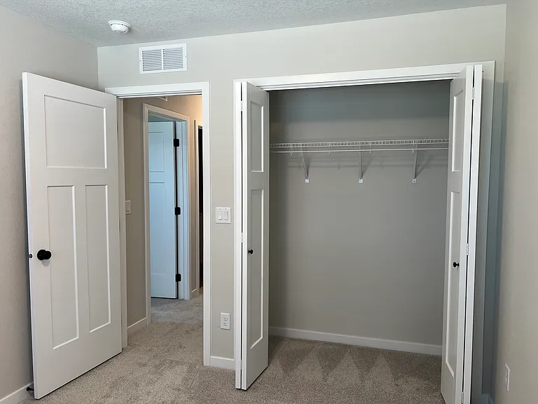 601 NE Hart Ln #1 — Photo 18
