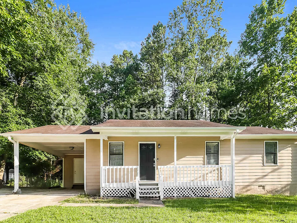 333 Mona Pl