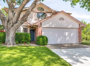 6812 Canoe Ln, Plano, TX 75023