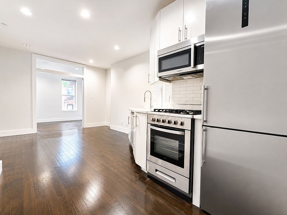 1st image of 222 E 27th St APT 14