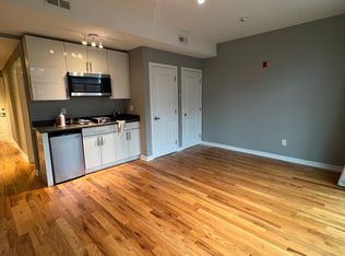 531 N Budd St #AA-2, Philadelphia, PA 19104