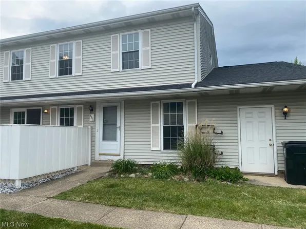 6561 Engle Rd #40A, Brookpark, OH 44142