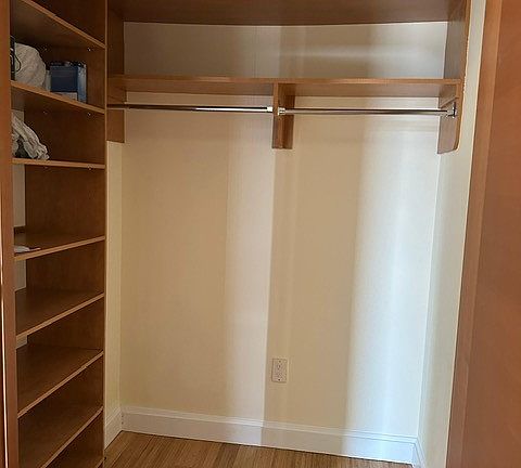 4th image of 483 Washington Ave APT 6B