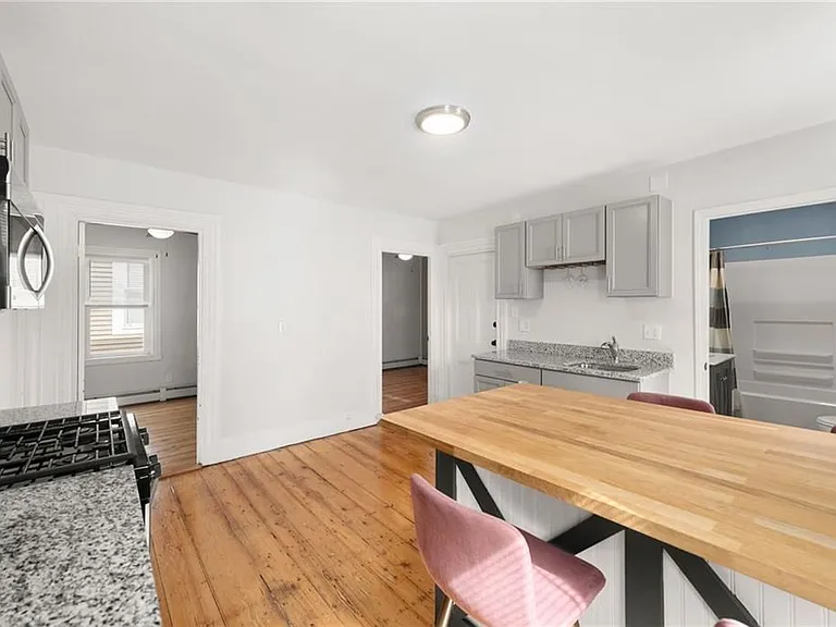 130 Sutton St #2 — Photo 24