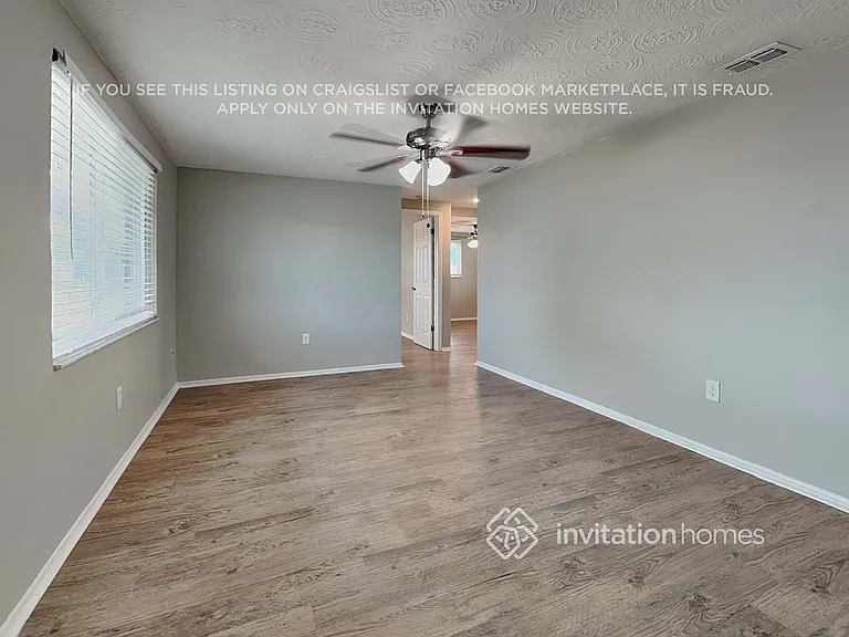 5124 Janice Ln — Photo 4