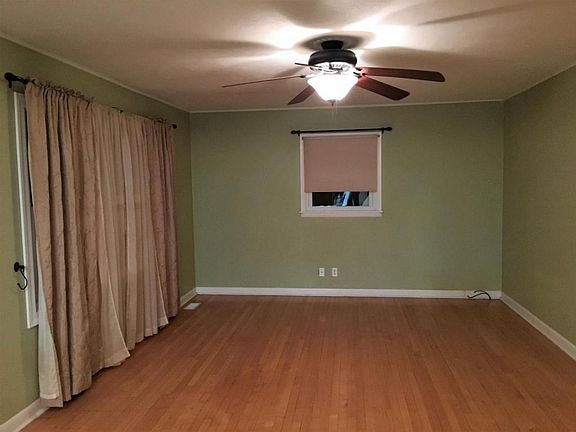 2nd image of 118 Harrison Dr #1